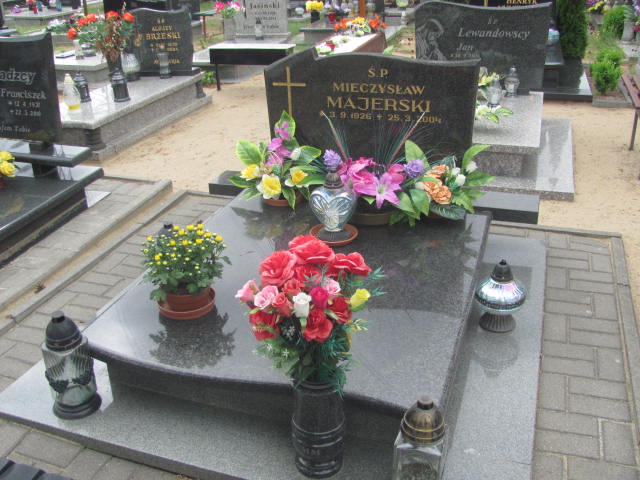Grób Mieczysław Majerski