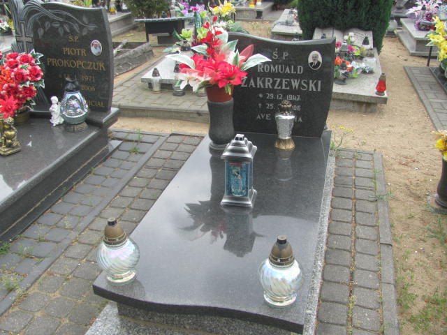 Grób Romuald Zakrzewski