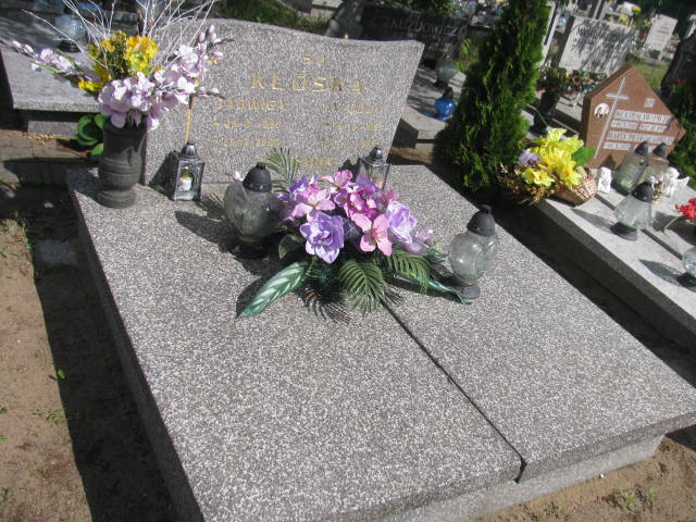 Grób Alojzy Klóska