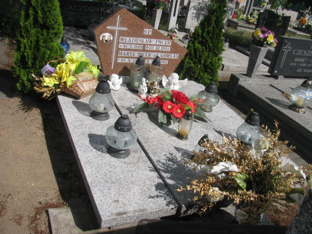 Grób Władysław Pacer