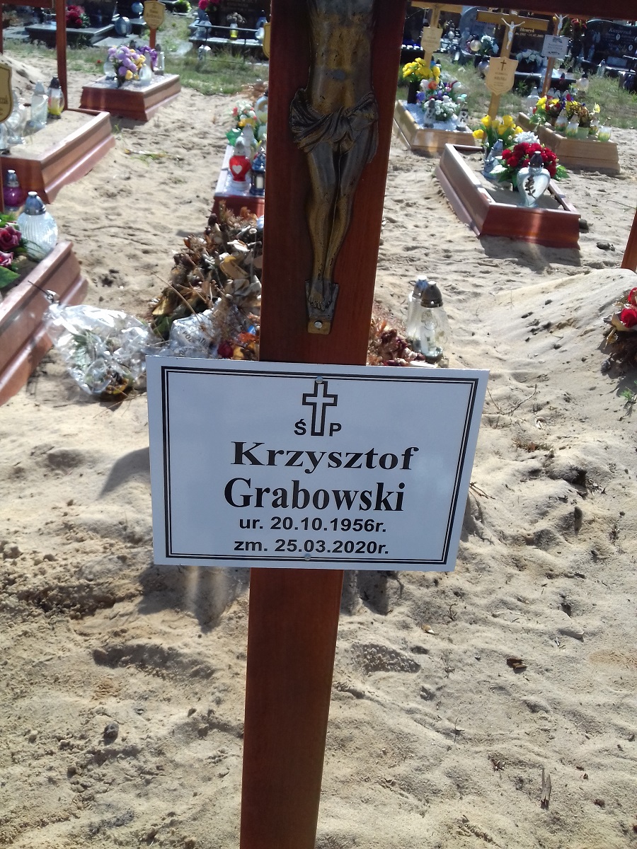Grób KRZYSZTOF GRABOWSKI