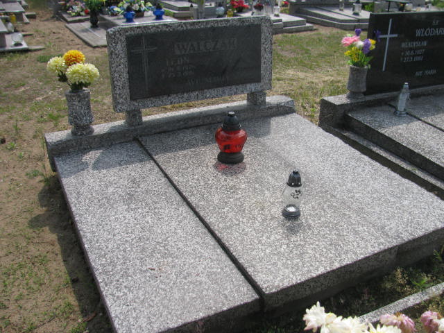 Grób Leon Walczak