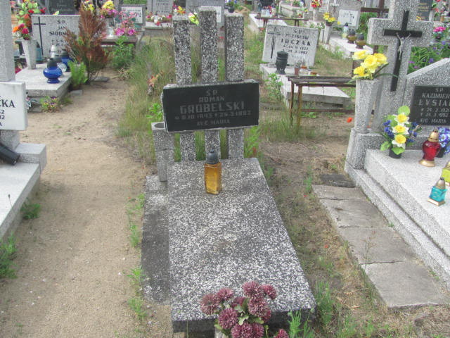 Grób Roman Grobelski