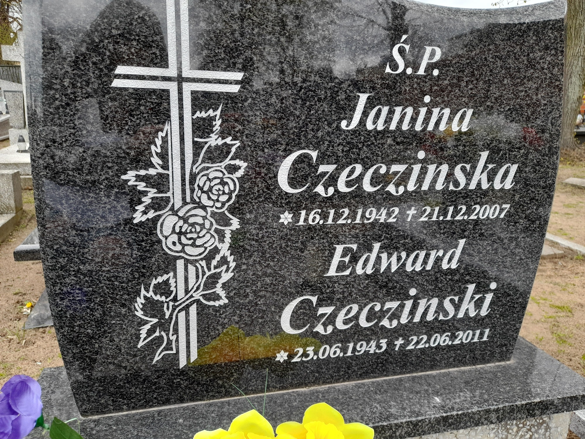 Grób DARIUSZ CZECZINSKI